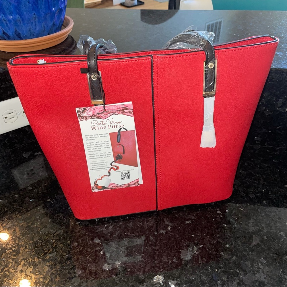 NWT Porto Vino Wine Purse